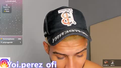 Snapshot of yoi_olimpo chatting on December 13, 3:11 pm Yoi Olimpo online show from December 13, 3:11 pm