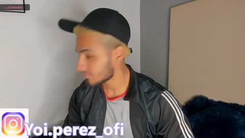 Snapshot of yoi_olimpo chatting on December 16, 12:06 pm Yoi Olimpo online show from December 16, 12:06 pm