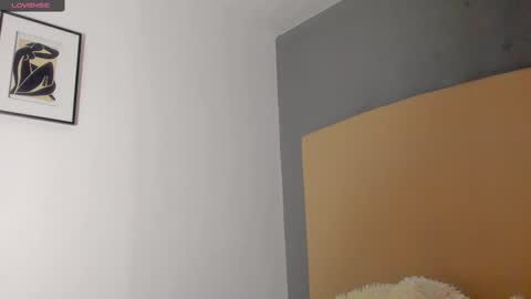 Snapshot of yoi_olimpo chatting on December 31, 12:36 pm Yoi Olimpo online show from December 31, 12:36 pm