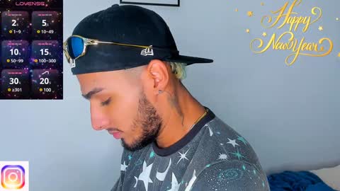 Snapshot of yoi_olimpo chatting on December 31, 9:50 pm Yoi Olimpo online show from December 31, 9:50 pm