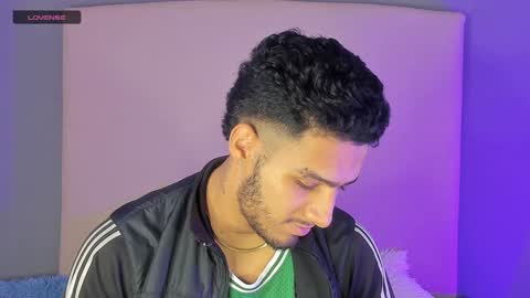 Snapshot of yoi_olimpo chatting on January 10, 12:47 pm Yoi Olimpo online show from January 10, 12:47 pm