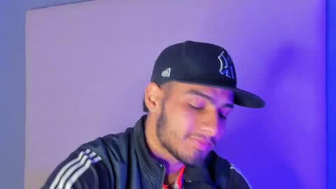 Snapshot of yoi_olimpo chatting on January 15, 12:47 pm Yoi Olimpo online show from January 15, 12:47 pm