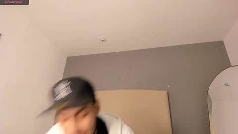 Snapshot of yoi_olimpo chatting on January 21, 12:18 pm Yoi Olimpo online show from January 21, 12:18 pm