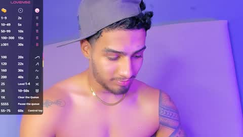 Snapshot of yoi_olimpo chatting on February 6, 6:13 pm Yoi Olimpo online show from February 6, 6:13 pm