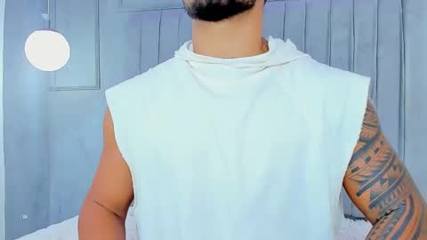 Snapshot of yoi_olimpo chatting on February 20, 6:46 pm Yoi Olimpo online show from February 20, 6:46 pm