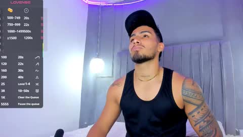 Snapshot of yoi_olimpo chatting on February 22, 12:40 pm Yoi Olimpo online show from February 22, 12:40 pm