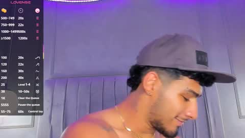 Snapshot of yoi_olimpo chatting on February 28, 6:20 pm Yoi Olimpo online show from February 28, 6:20 pm