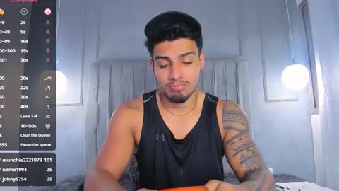 Snapshot of yoi_olimpo chatting on March 10, 3:52 pm Yoi Olimpo online show from March 10, 3:52 pm