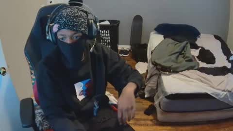 Snapshot of yokai_dreamz chatting on November 30, 3:38 pm yokai_dreamz online show from November 30, 3:38 pm