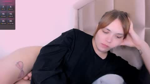 Snapshot of yomoyoo chatting on February 26, 7:57 pm yomoyoo online show from February 26, 7:57 pm