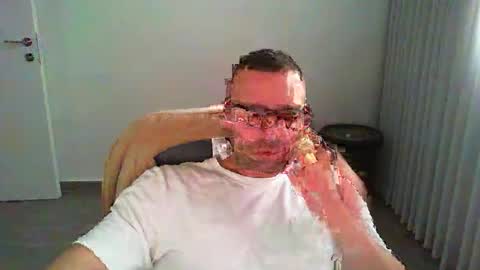 Snapshot of yonik1989 chatting on March 21, 11:37 am FingerMyAss online show from March 21, 11:37 am