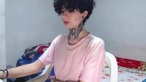 Little Mike Independent model online show from November 11, 3:28 am