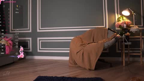 Mika online show from January 26, 6:37 pm