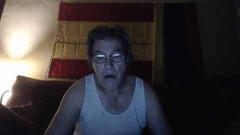 Snapshot of yosep44 chatting on October 19, 4:57 am yosep online show from October 19, 4:57 am