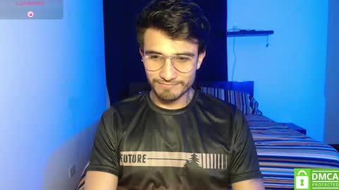 yoshy_man online show from February 6, 3:22 am