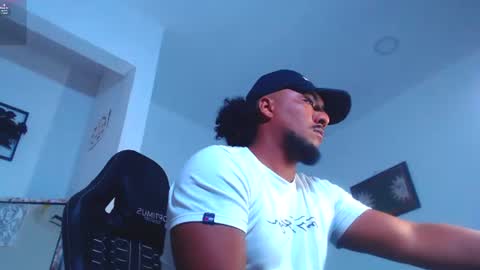 Enzo online show from August 6, 8:11 pm