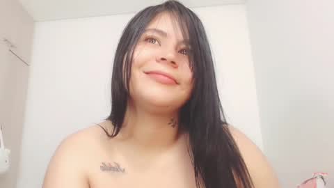 Snapshot of you_little_pervert chatting on January 15, 7:05 am Little Pervert online show from January 15, 7:05 am