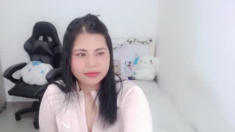 Snapshot of you_little_pervert chatting on January 24, 4:16 am Little Pervert online show from January 24, 4:16 am