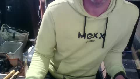 Snapshot of youmepleasure chatting on January 4, 7:13 am Playtime online show from January 4, 7:13 am