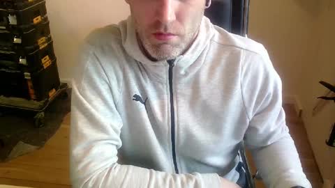 Snapshot of youmepleasure chatting on February 16, 10:21 am Playtime online show from February 16, 10:21 am