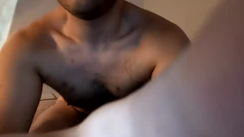 Snapshot of younh23wood chatting on July 20, 6:43 pm younh23wood online show from July 20, 6:43 pm