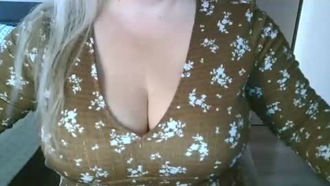 Maria Love online show from July 13, 5:10 am