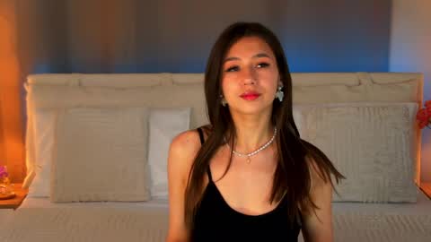 Yuki your little enchantress online show from May 18, 2:34 pm
