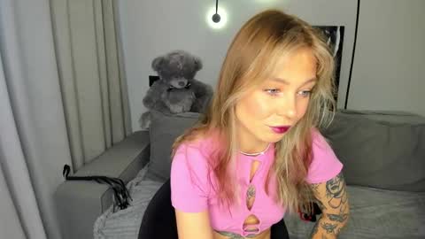 Alice online show from October 15, 3:39 am
