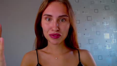 Snapshot of your_ameliaa chatting on July 19, 3:38 pm Amelia online show from July 19, 3:38 pm