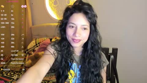 mia3 online show from March 23, 11:42 pm