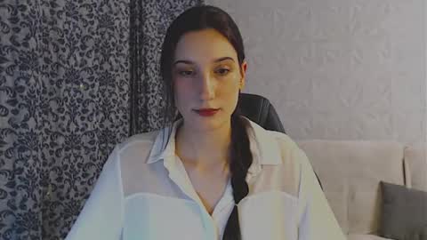 Snapshot of your_best_foxxx chatting on February 6, 4:58 pm Milla online show from February 6, 4:58 pm