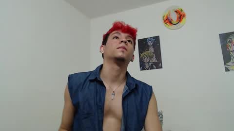 Snapshot of your_boy_hot chatting on March 9, 2:54 pm your boy online show from March 9, 2:54 pm