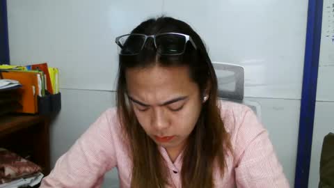 Snapshot of your_dreamgirlxxx69 chatting on February 27, 12:43 am your_dreamgirlxxx69 online show from February 27, 12:43 am