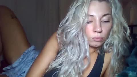 your_fav1 online show from September 14, 1:27 am