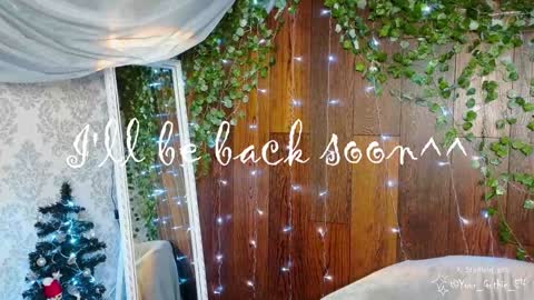 Snapshot of your_gothic_elf chatting on December 12, 4:37 am Stella online show from December 12, 4:37 am