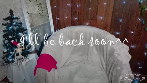 Snapshot of your_gothic_elf chatting on December 27, 4:36 am Stella online show from December 27, 4:36 am