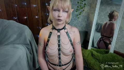 Snapshot of your_gothic_elf chatting on January 5, 11:22 pm Stella online show from January 5, 11:22 pm