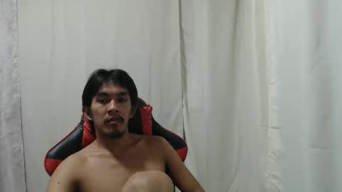 your_guy111 online show from May 19, 9:37 am