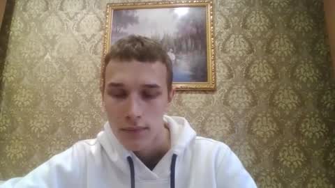 Snapshot of your_honeyy chatting on September 27, 10:53 am Mark online show from September 27, 10:53 am