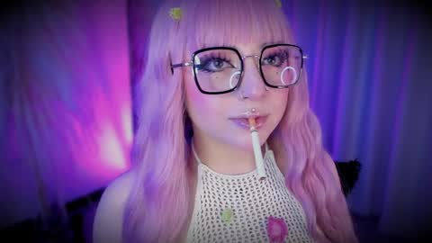 Snapshot of your_littlepervert_ chatting on May 2, 6:51 am Cami independent model online show from May 2, 6:51 am