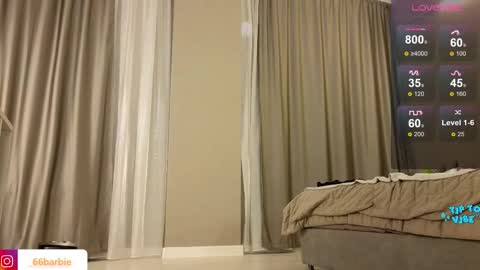 Jessica Loyd online show from February 11, 6:08 am