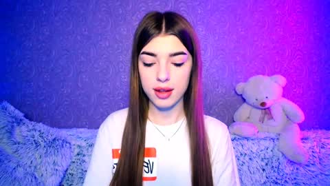 Snapshot of your_moon18 chatting on December 14, 6:02 am Zarina online show from December 14, 6:02 am