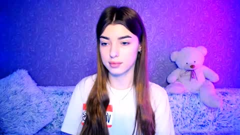 Snapshot of your_moon18 chatting on December 24, 6:33 am Zarina online show from December 24, 6:33 am