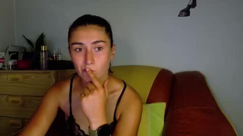 Snapshot of your_mouse23 chatting on September 17, 9:00 am Andrea Your sweet farmer girl online show from September 17, 9:00 am