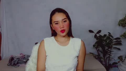 Snapshot of your_nextdoorgirl69 chatting on July 14, 12:00 pm your_nextdoorgirl69 online show from July 14, 12:00 pm