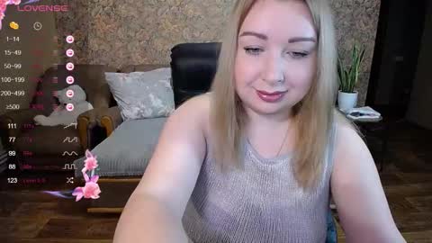 Lily online show from February 9, 6:56 pm