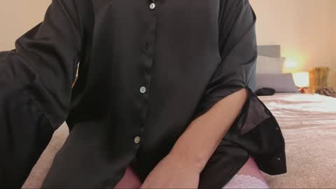 Helena online show from February 1, 1:31 pm