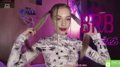 Alice  online show from May 25, 12:27 am