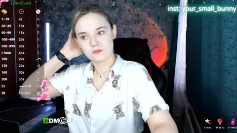 Molly online show from March 17, 2:05 am