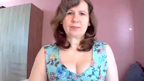 your_starsun online show from February 25, 8:57 am